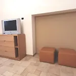 Intera Casa Appena Ristrutturata Parabita